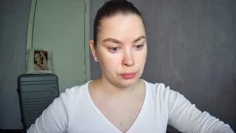 AlicexFresh online show from May 10, 2026, 8:41 am