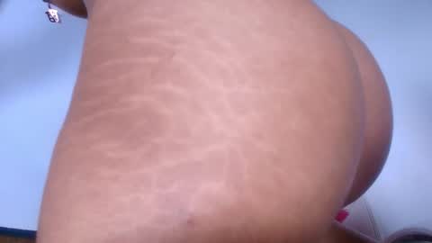 Alicia Kyse  online show from January 18, 2025, 9:24 am