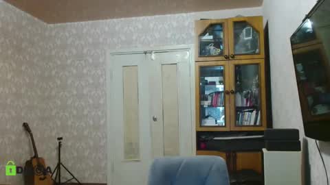 Snapshot of alicia_savory chatting on December 19, 2024, 4:23 am Alicia online show from December 19, 2024, 4:23 am