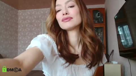 Snapshot of alicia_savory chatting on February 21, 2025, 4:29 am Alicia online show from February 21, 2025, 4:29 am