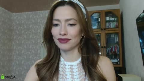 Snapshot of alicia_savory chatting on November 18, 2025, 5:45 am Alicia online show from November 18, 2025, 5:45 am