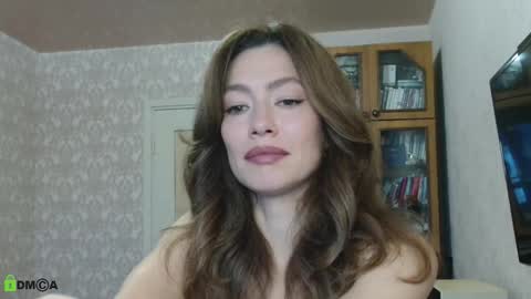 Snapshot of alicia_savory chatting on November 19, 2025, 5:40 am Alicia online show from November 19, 2025, 5:40 am