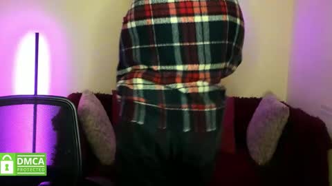 Alicia online show from November 22, 2025, 6:34 am