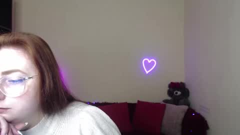 Alicia online show from April 22, 2026, 11:23 am