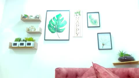 aliciacute    online show from February 13, 2026, 8:27 pm