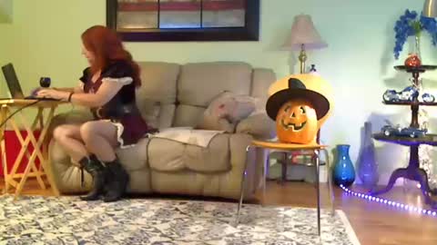 Alicia deHart  Help me reach 1000 Followers. Its FREE online show from October 19, 2025, 7:47 pm