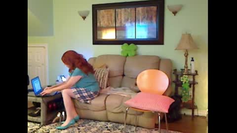 Snapshot of aliciadehart181 chatting on March 16, 2026, 10:36 pm Alicia deHart Help me reach 1000 Followers. Its FREE online show from March 16, 2026, 10:36 pm