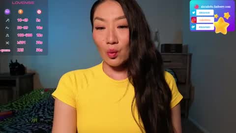 Alicia Hebi online show from May 19, 2026, 1:44 am