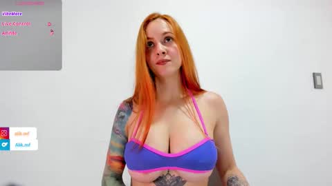 aliciakozlov online show from February 20, 2026, 7:47 pm