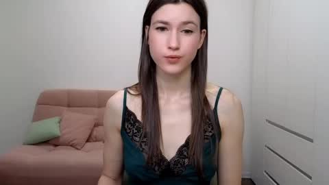 alicianoveli online show from February 19, 2025, 4:44 am