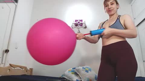  Alicia  online show from February 20, 2026, 11:32 am