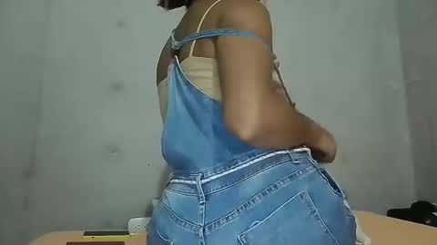Snapshot of alicie_oconoor chatting on March 26, 2026, 3:23 am Karla Oconoor online show from March 26, 2026, 3:23 am
