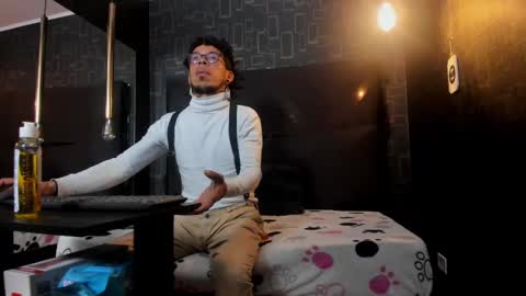 AlienHigh  FlashNigga online show from September 28, 2025, 12:43 pm