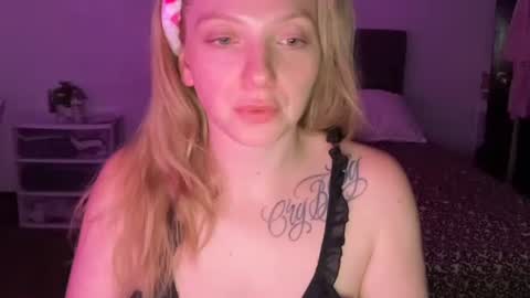 spaceprincess online show from March 12, 2026, 7:58 am