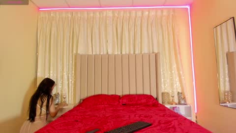 Alisson  online show from January 13, 2025, 1:34 am