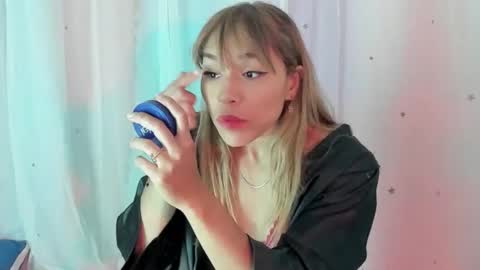 Snapshot of aliissa_moree chatting on October 18, 2025, 8:09 pm aliissa moree online show from October 18, 2025, 8:09 pm