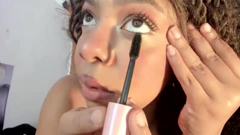Snapshot of alika01_ chatting on June 4, 2026, 2:34 pm alika online show from June 4, 2026, 2:34 pm