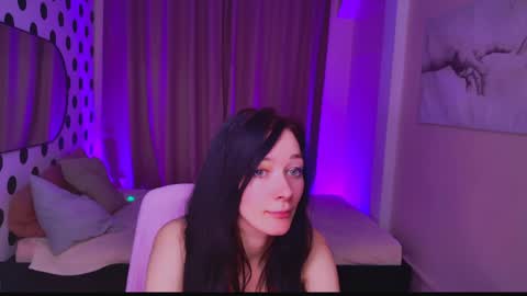 Alina online show from December 17, 2024, 3:17 pm