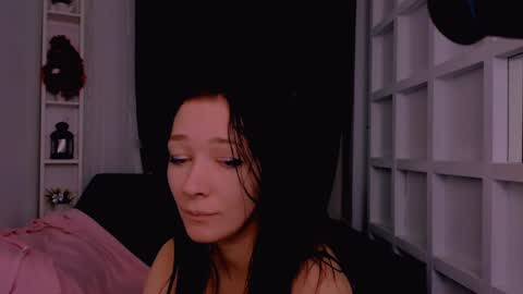 Alina online show from December 18, 2024, 6:57 pm