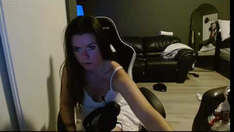 Alina Nightshade online show from October 3, 2025, 1:46 am