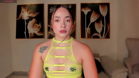 alinakravitz_ online show from March 28, 2026, 6:51 pm