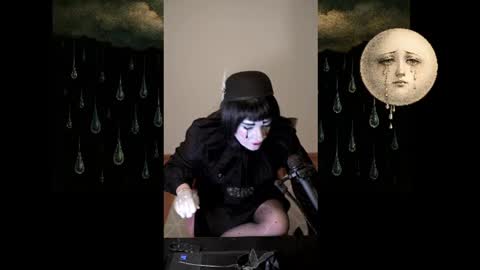 alinawhitegoth online show from June 15, 2026, 11:07 pm