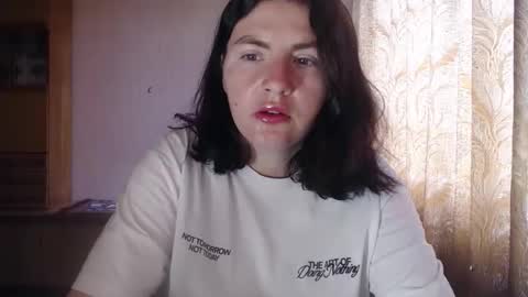 AlinaxJames online show from May 29, 2026, 8:34 am