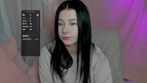 Snapshot of alinegreeeen chatting on January 6, 2025, 2:04 am Aline Greeeen online show from January 6, 2025, 2:04 am