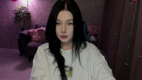 Snapshot of alinegreeeen chatting on February 11, 2026, 2:49 am Aline Greeeen online show from February 11, 2026, 2:49 am