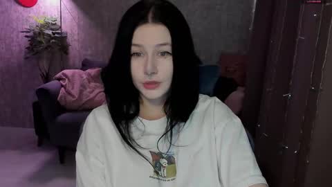 Snapshot of alinegreeeen chatting on February 16, 2026, 7:15 am Aline Greeeen online show from February 16, 2026, 7:15 am