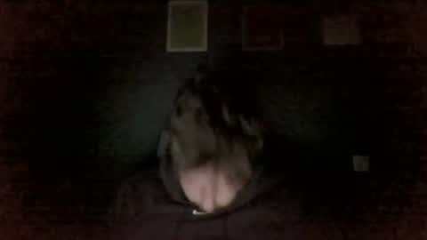 Snapshot of aliprcalica1 chatting on April 1, 2026, 12:11 am Chris online show from April 1, 2026, 12:11 am