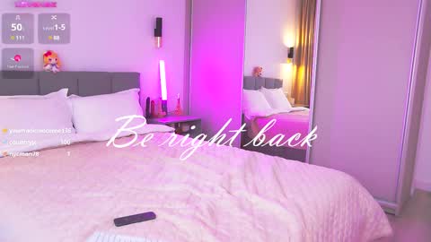 Snapshot of alis_molli chatting on March 10, 2025, 3:41 pm Alisa but you can call me Molli online show from March 10, 2025, 3:41 pm