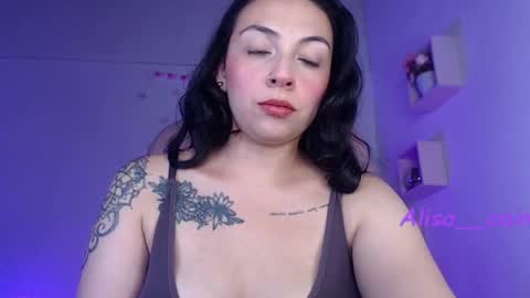 Alejandra online show from April 21, 2026, 7:14 am