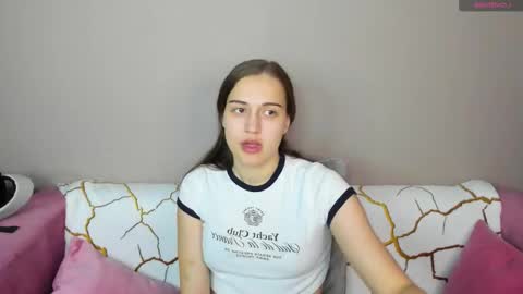 alisa__kelly online show from October 20, 2025, 12:44 am