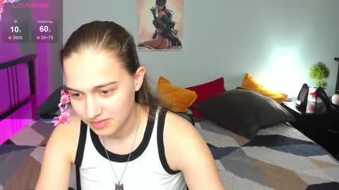 alisa__kelly online show from October 24, 2025, 1:24 am