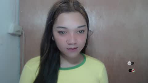 Shanti xhey online show from February 3, 2025, 3:42 am