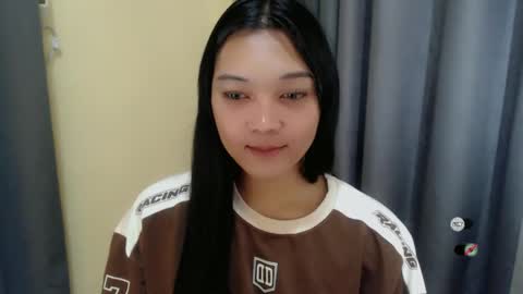 Shanti xhey online show from March 1, 2025, 4:11 pm