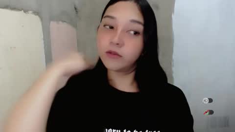 Shanti xhey online show from November 16, 2025, 9:48 am