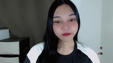 Shanti xhey online show from March 3, 2026, 9:26 am