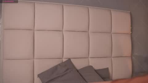     online show from February 24, 2025, 11:54 am