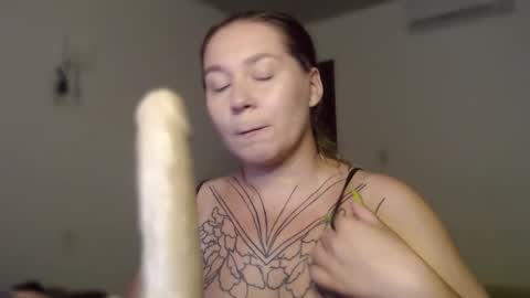 alisa_u online show from December 22, 2025, 12:07 am