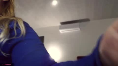 alisa_u online show from May 29, 2026, 11:25 pm