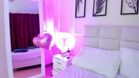     online show from January 9, 2025, 6:47 pm