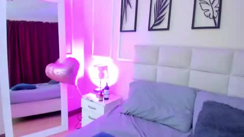     online show from January 11, 2025, 1:59 am