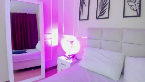     online show from January 31, 2025, 7:29 pm