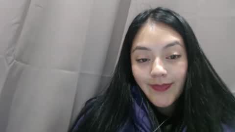 alisha_9997 online show from November 19, 2025, 9:37 pm