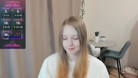 Alya online show from September 11, 2025, 8:53 pm