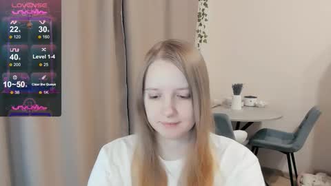 Alya online show from October 7, 2025, 10:18 pm