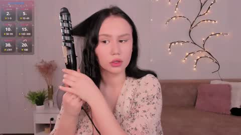 Alisia online show from January 19, 2025, 5:37 am