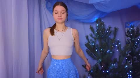 Alisia online show from December 30, 2024, 7:15 am